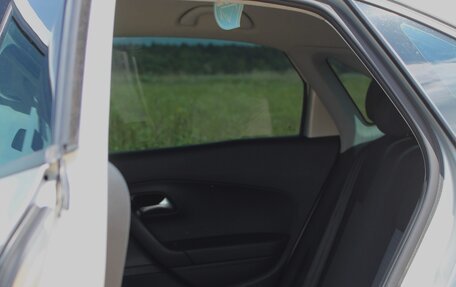 Volkswagen Polo VI (EU Market), 2015 год, 1 050 000 рублей, 14 фотография