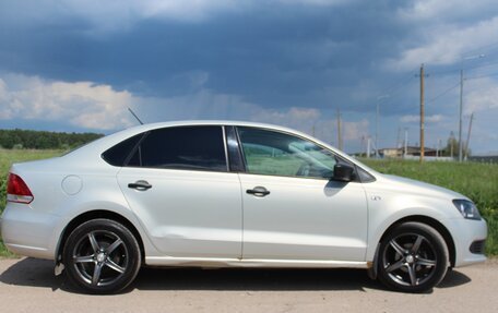 Volkswagen Polo VI (EU Market), 2015 год, 1 050 000 рублей, 9 фотография
