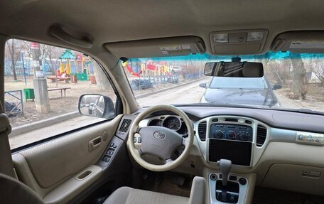 Toyota Highlander III, 2004 год, 1 600 000 рублей, 6 фотография