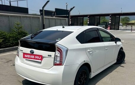 Toyota Prius, 2014 год, 950 000 рублей, 4 фотография