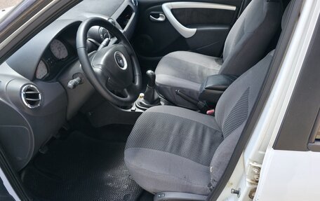 Renault Logan I, 2010 год, 380 000 рублей, 8 фотография