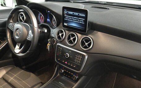 Mercedes-Benz GLA, 2016 год, 1 850 000 рублей, 5 фотография