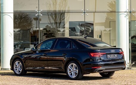 Audi A4, 2019 год, 1 815 000 рублей, 4 фотография