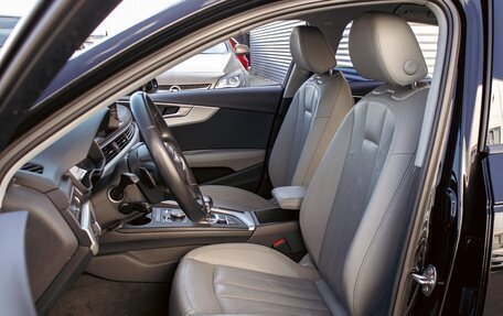 Audi A4, 2019 год, 1 815 000 рублей, 11 фотография