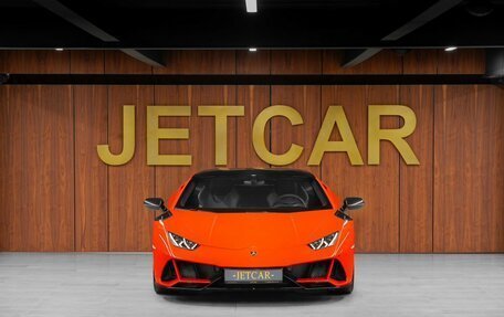 Lamborghini Huracán, 2021 год, 21 800 000 рублей, 4 фотография