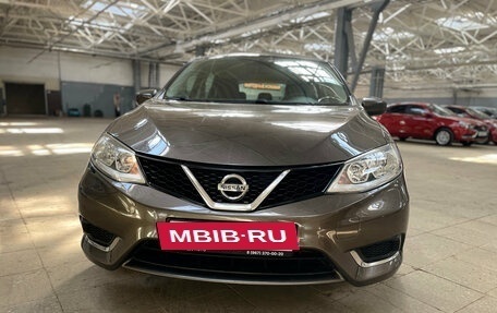 Nissan Tiida, 2015 год, 980 000 рублей, 2 фотография