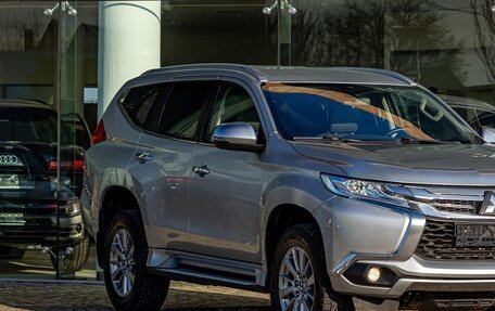 Mitsubishi Pajero Sport III рестайлинг, 2021 год, 2 675 000 рублей, 7 фотография