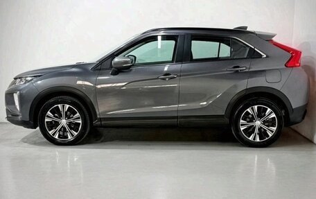 Mitsubishi Eclipse Cross, 2022 год, 2 000 000 рублей, 4 фотография