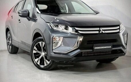 Mitsubishi Eclipse Cross, 2022 год, 2 000 000 рублей, 2 фотография