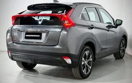 Mitsubishi Eclipse Cross, 2022 год, 2 000 000 рублей, 5 фотография