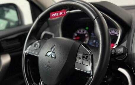 Mitsubishi Eclipse Cross, 2022 год, 2 000 000 рублей, 14 фотография
