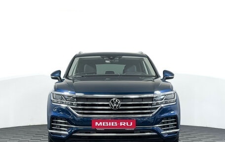 Volkswagen Touareg III, 2022 год, 6 099 000 рублей, 2 фотография