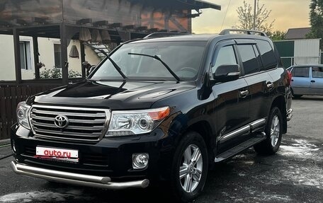 Toyota Land Cruiser 200, 2014 год, 3 850 000 рублей, 1 фотография