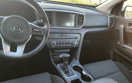 KIA Sportage IV рестайлинг, 2021 год, 2 799 000 рублей, 15 фотография
