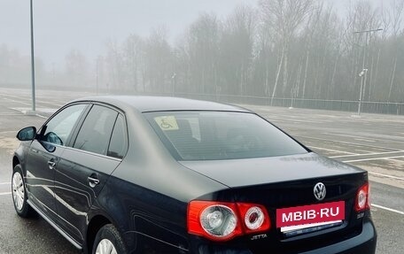 Volkswagen Jetta VI, 2010 год, 470 000 рублей, 5 фотография