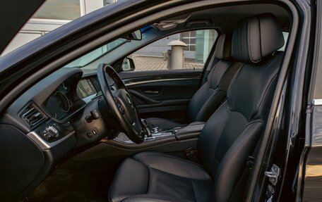 BMW 5 серия, 2013 год, 1 495 000 рублей, 11 фотография