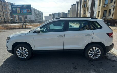Skoda Karoq I, 2021 год, 2 200 000 рублей, 3 фотография