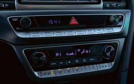 Hyundai Sonata VII, 2018 год, 1 395 000 рублей, 16 фотография