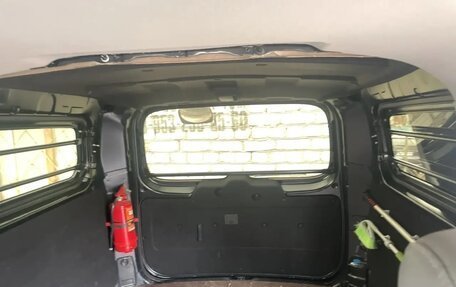 Hyundai Grand Starex Grand Starex I рестайлинг 2, 2019 год, 2 500 000 рублей, 6 фотография