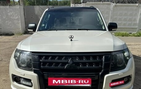 Mitsubishi Pajero IV, 2020 год, 4 150 000 рублей, 10 фотография