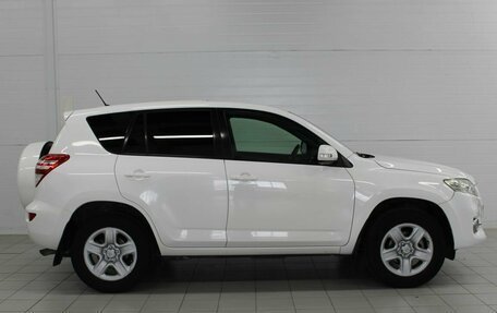 Toyota RAV4, 2011 год, 1 375 000 рублей, 4 фотография