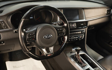 KIA Optima IV, 2017 год, 1 799 000 рублей, 10 фотография