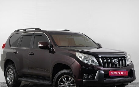 Toyota Land Cruiser Prado 150 рестайлинг 2, 2011 год, 2 299 000 рублей, 2 фотография