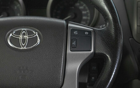 Toyota Land Cruiser Prado 150 рестайлинг 2, 2011 год, 2 299 000 рублей, 18 фотография