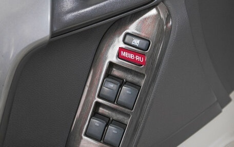 Toyota Land Cruiser Prado 150 рестайлинг 2, 2011 год, 2 299 000 рублей, 23 фотография