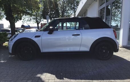 MINI Cabrio, 2023 год, 3 174 000 рублей, 3 фотография
