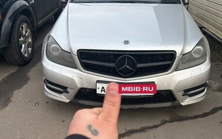 Mercedes-Benz C-Класс, 2011 год, 2 150 000 рублей, 6 фотография