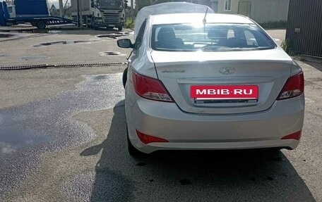 Hyundai Solaris II рестайлинг, 2016 год, 850 000 рублей, 9 фотография