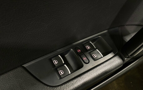 Volkswagen Touareg III, 2012 год, 2 015 000 рублей, 15 фотография