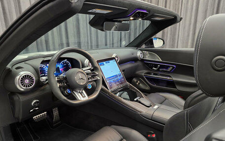 Mercedes-Benz SL-Класс AMG, 2022 год, 18 000 000 рублей, 12 фотография