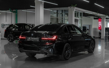 BMW 3 серия, 2019 год, 3 990 000 рублей, 5 фотография
