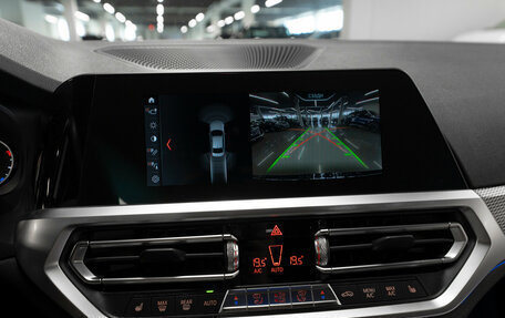 BMW 3 серия, 2019 год, 3 990 000 рублей, 17 фотография
