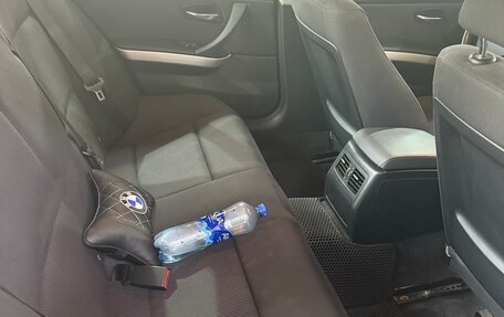 BMW 3 серия, 2011 год, 920 000 рублей, 8 фотография