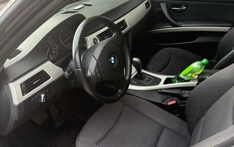 BMW 3 серия, 2011 год, 920 000 рублей, 12 фотография