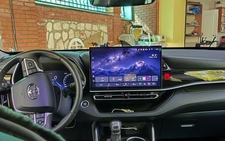 Toyota Highlander, 2025 год, 5 800 000 рублей, 2 фотография