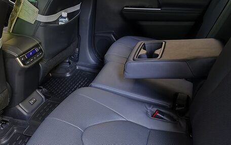 Toyota Highlander, 2025 год, 5 800 000 рублей, 3 фотография