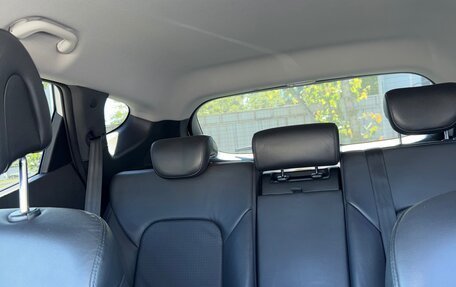 Hyundai Santa Fe III рестайлинг, 2012 год, 1 790 000 рублей, 29 фотография