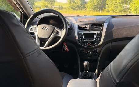 Hyundai Solaris II рестайлинг, 2016 год, 655 000 рублей, 11 фотография