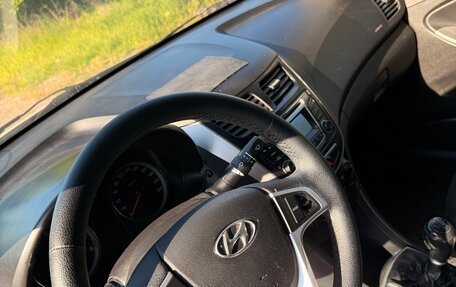 Hyundai Solaris II рестайлинг, 2016 год, 655 000 рублей, 15 фотография