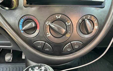 Ford Focus IV, 2003 год, 295 000 рублей, 9 фотография