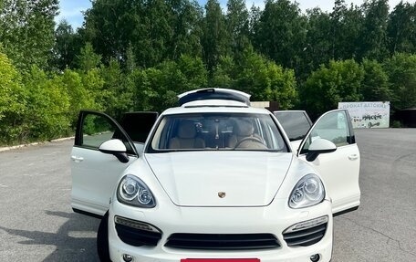 Porsche Cayenne III, 2010 год, 2 900 000 рублей, 16 фотография