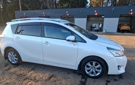 Toyota Verso I, 2014 год, 1 450 000 рублей, 8 фотография