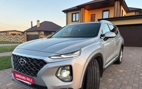 Hyundai Santa Fe IV, 2019 год, 2 750 000 рублей, 5 фотография