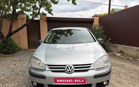 Volkswagen Golf V, 2006 год, 570 000 рублей, 1 фотография