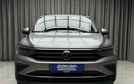 Volkswagen Tiguan II, 2021 год, 2 579 000 рублей, 2 фотография