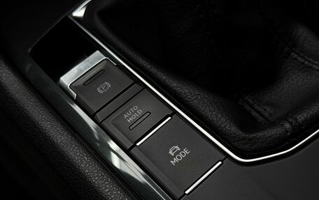 Volkswagen Tiguan II, 2021 год, 2 579 000 рублей, 19 фотография